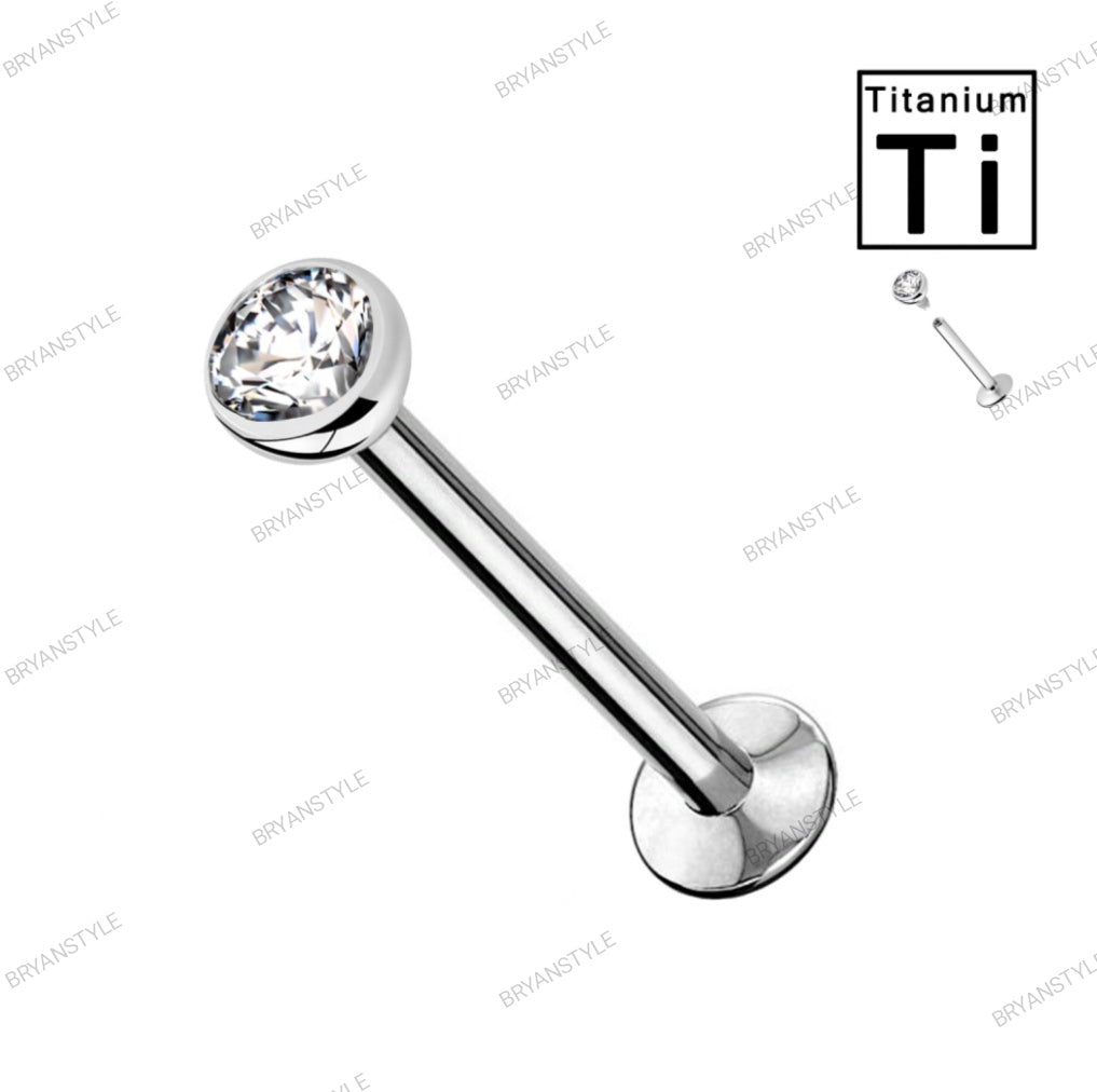 piercing labret in titanio punto luce