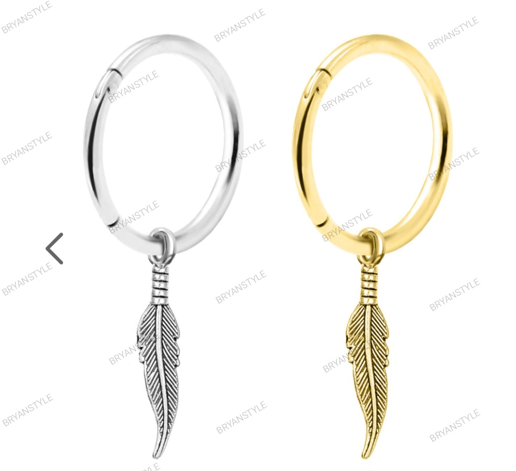 cerchio clicker in acciaio chirurgico con piuma