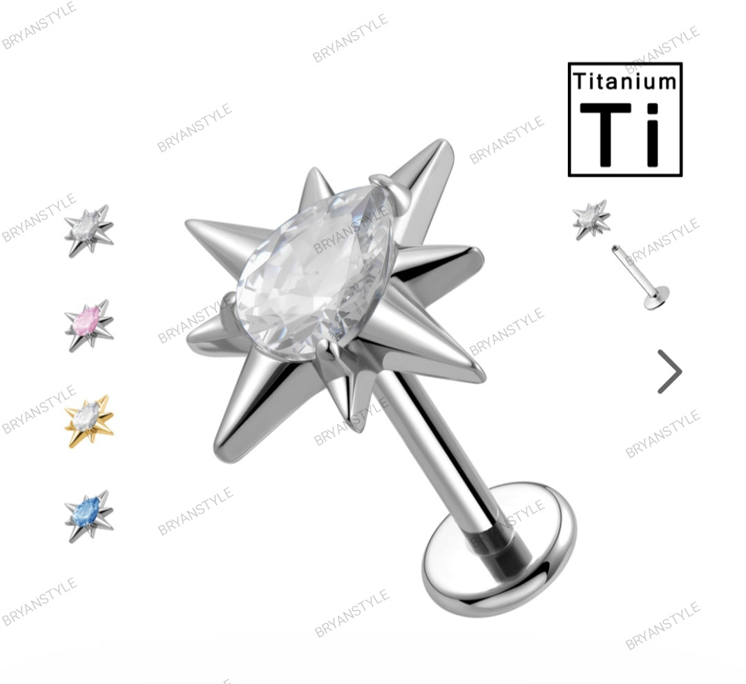 piercing labret in titanio con stella e cristallo a goccia