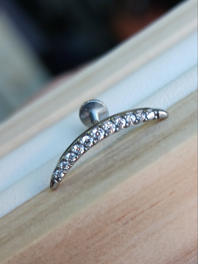 piercing labret sorriso