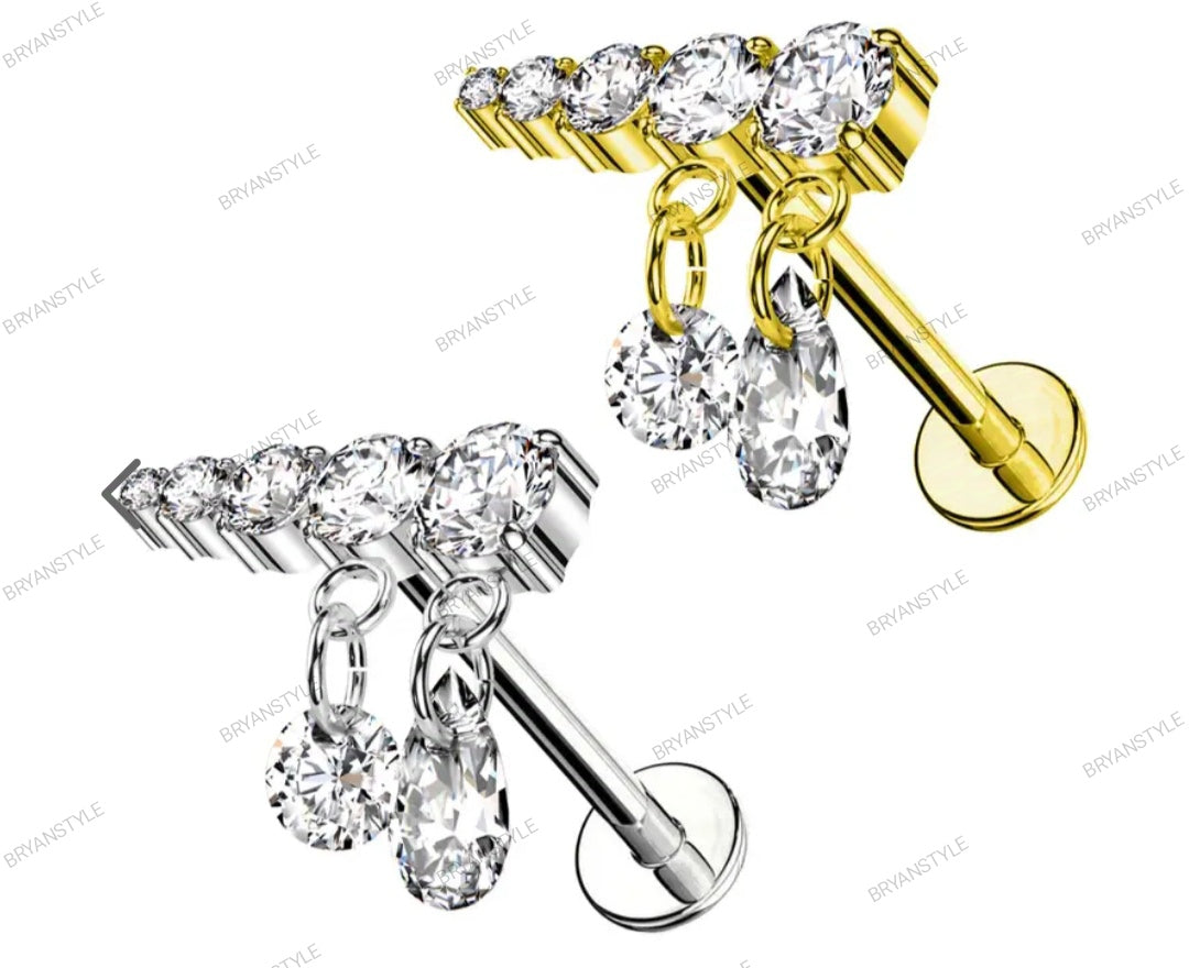 Piercing Labret Piatto con Filettatura Interna con Pendenti a Forma di Lacrima di Cristallo
