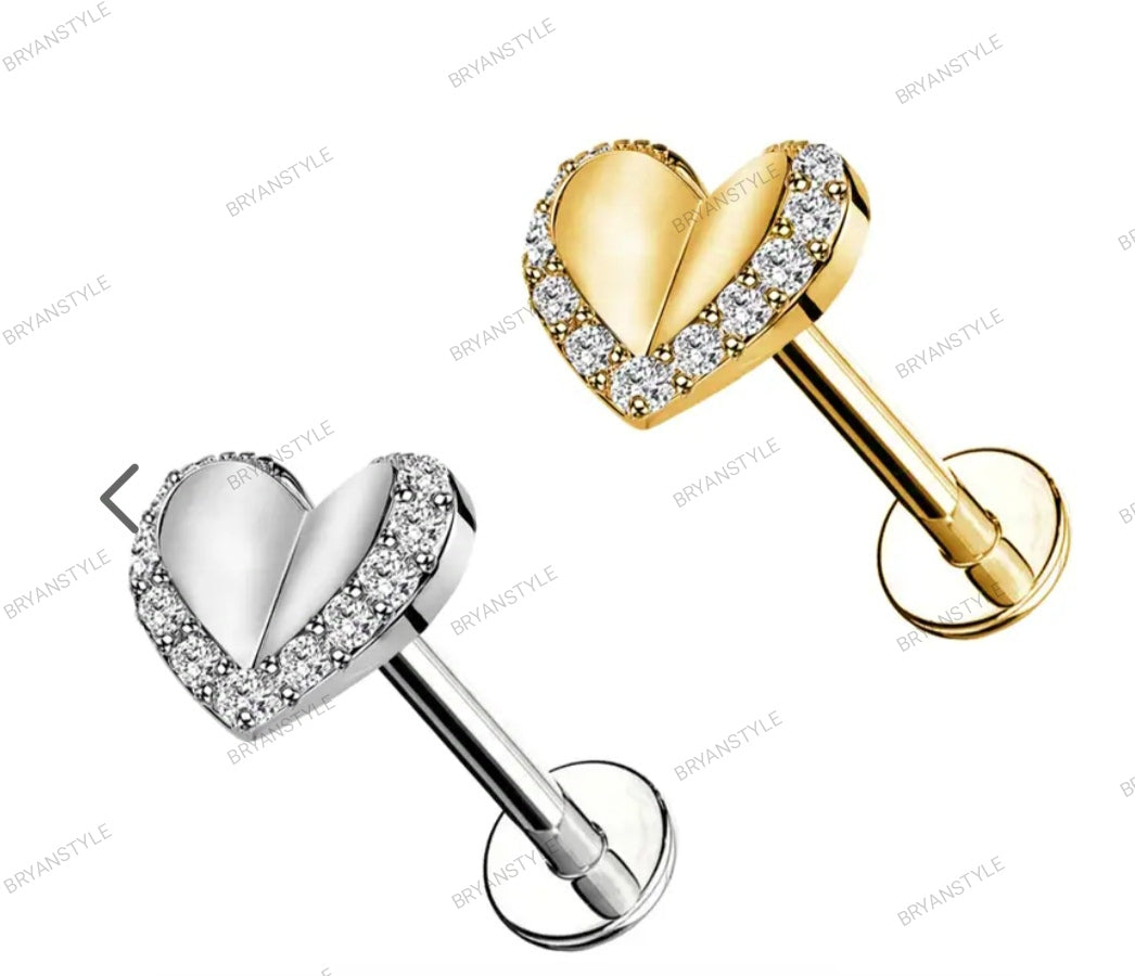 Piercing labret in acciaio con cuore
