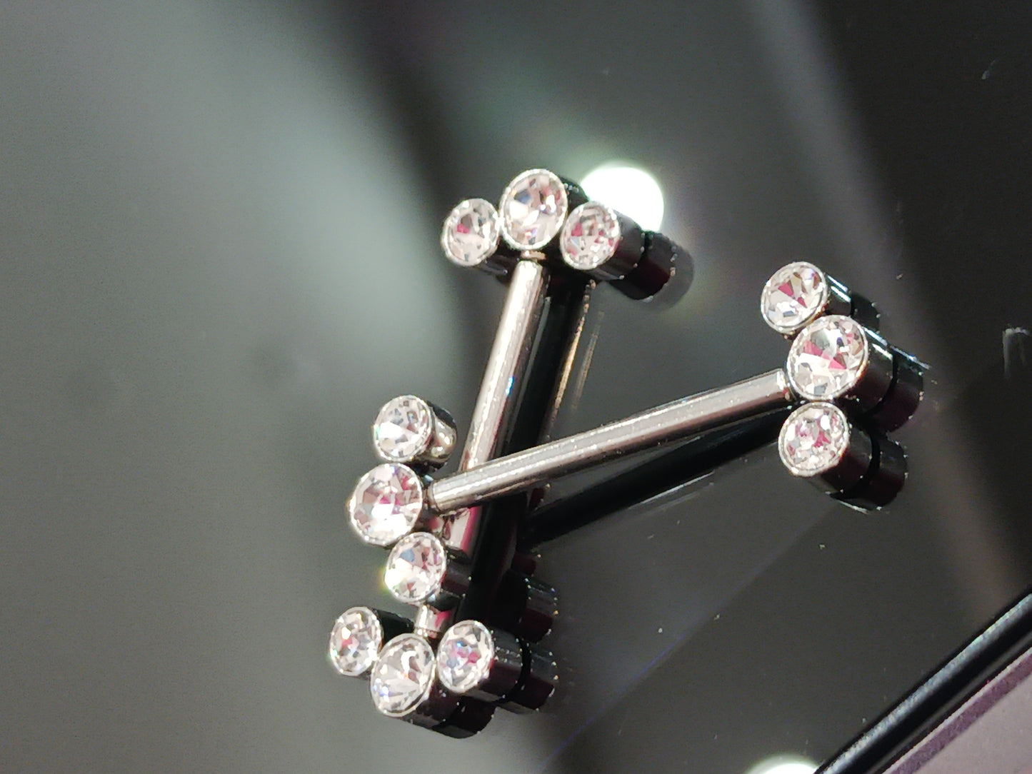 piercing barbel capezzolo con 3 cristalli per lato push-in