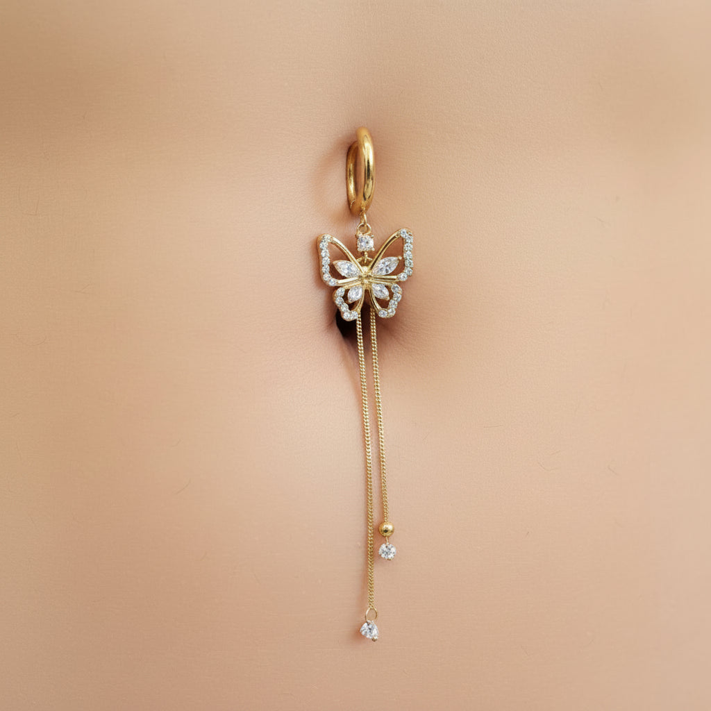 Piercing a Banana Ombelico con Catene Pendenti