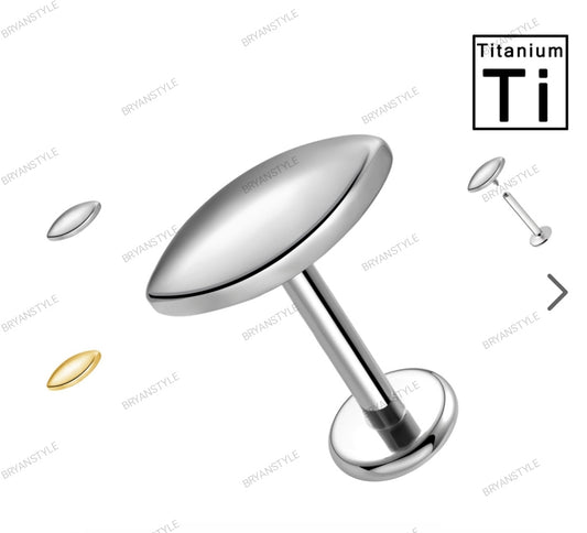 piercing labret in titanio co disco 3d