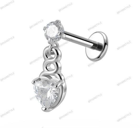 piercing labret in acciaio con pendente cuore