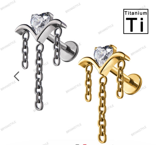 piercing labret con cuore e catene in titanio