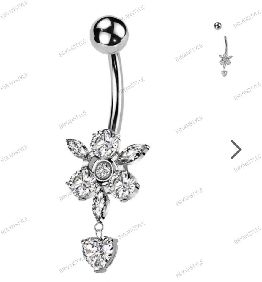 Piercing Banana Ombelico con Cristalli a Forma di Fiore e pendente a forma di cuore e con Filettatura Interna
