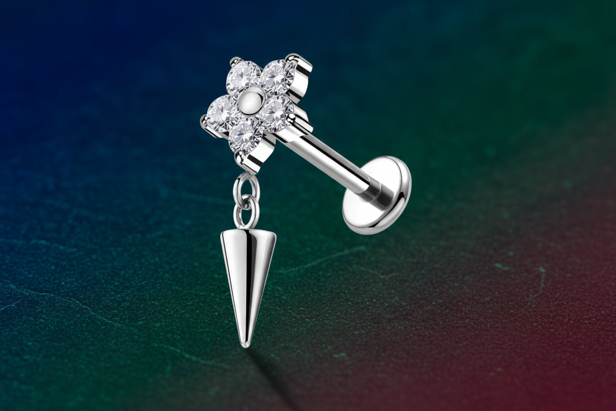 piercing Labret In Titanio Con Fiore Di Cristalli E Pendente A Forma Di Cono